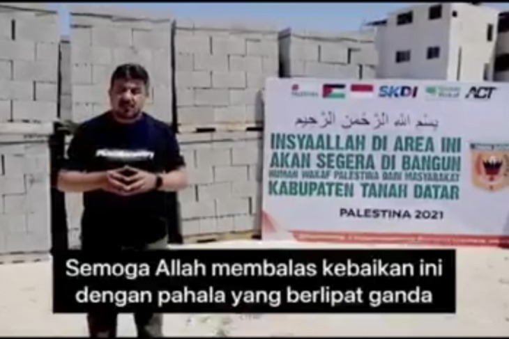 Tangkapan layar video Rumah wakaf Palestina bantuan masyarakat Tanahdatar yang sedang dibangun.