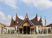 Wah! Ada Anggaran Rp1,4 Miliar untuk Pengadaan Mobnas Dua Pimpinan DPRD Dharmasraya