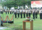 Kapolda Sumbar Pimpin Upacara Kenaikan Pangkat Anggota Polri