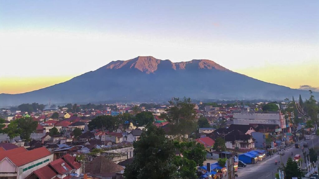 Gunung Marapi