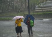 Ke Mana Selanjutnya Messi, Paris Saint Germain atau Manchester City?