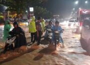 Tanggap Bencana Banjir, Polda Sumbar Siagakan Satu Pleton Personelnya