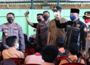 Kapolda Sumbar Hadiri Pelaksanaan Vaksinasi Massal Di GOR Bermawi Bukittinggi