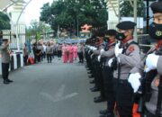 Sampai di Mapolda Sumbar, Irjen Pol Teddy Minahasa Putra Disambut Jajar Hormat