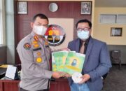 Psikiater Muhammadiyah Sumbar Datangi Kabid Humas Polda Sumbar, Ada Apa Ya?