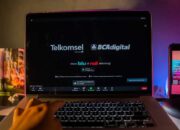 Kolaborasi Telkomsel Redi dan Blu by BCA Digital, Beri Akses Keuangan Digital yang Lebih Mudah dan Nyaman