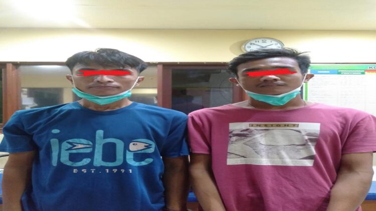 Dua pengedar sabu ditangkap polisi yang nyamar di kawasan Cengkeh Kota Padang. (IST)