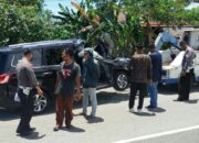 Minibus Tabrak Truk Kontainer di Bypass Padang, Pengemudi Terjepit