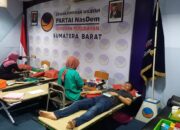 Liga Mahasiswa NasDem Sumbar Berbagi untuk Rayakan Satu Dekade Restorasi