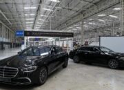 Mobil Sedan Mercedes-Benz S-Class dan E-Class Edisi Terbaru Mulai Dirakit di Indonesia