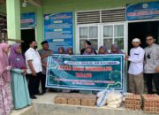Jamaah Masjid Ar Rahman Kyriad Bumiminang Berbagi Sembako di Panti Asuhan