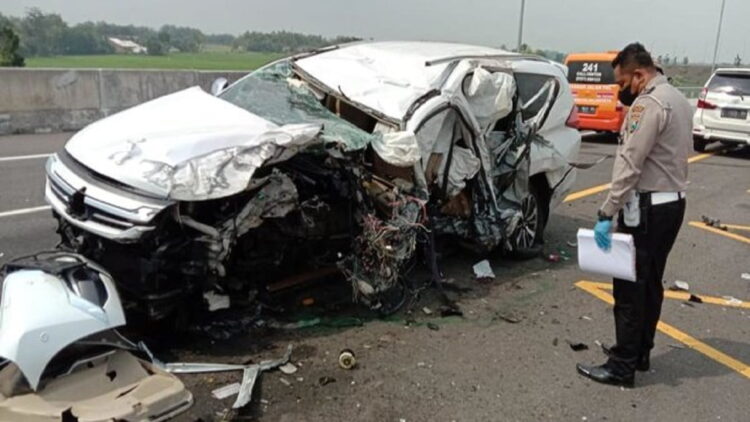 Kondisi mobil Vanessa Angel usai terjadi kecelakaan. (net)