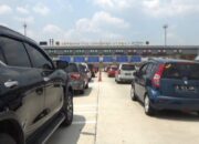 Mau Liburan Pakai Mobil? Jangan Lupa Cek Kondisi Ban