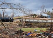 Kumpulan Tornado Amuk AS, 100 Lebih Orang Dilaporkan Hilang