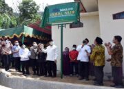 Gubernur Resmikan Masjid yang Dibangun PT Semen Padang di Limau Manis