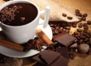 Bahaya! Minuman Panas Picu Risiko Kanker Kerongkongan? Ini Penjelasan Dokter