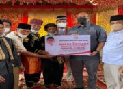 Salurkan Bantuan Balai Adat, Masjid dan TK di Limo Koto Sijunjung, Andre Rosiade: Kami Bukan Kacang Lupa Kulitnya