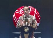 Jokowi: Lampaui Target 2021, Vaksinasi COVID-19 Capai 281 Juta Dosis