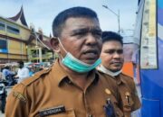 Harga Minyak Goreng di Kota Pariaman masih Mahal, Dinas Klaim Pedagang masih Jual Stok Lama