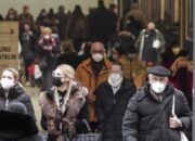 Cabut Seluruh Pembatasan, Tiga Negara Ini Mulai Hidup Berdamai dengan COVID-19