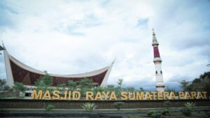 Masjid Raya Sumbar. (net)