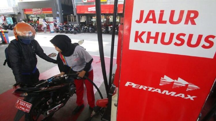 Ilustrasi Pertamax. (net)