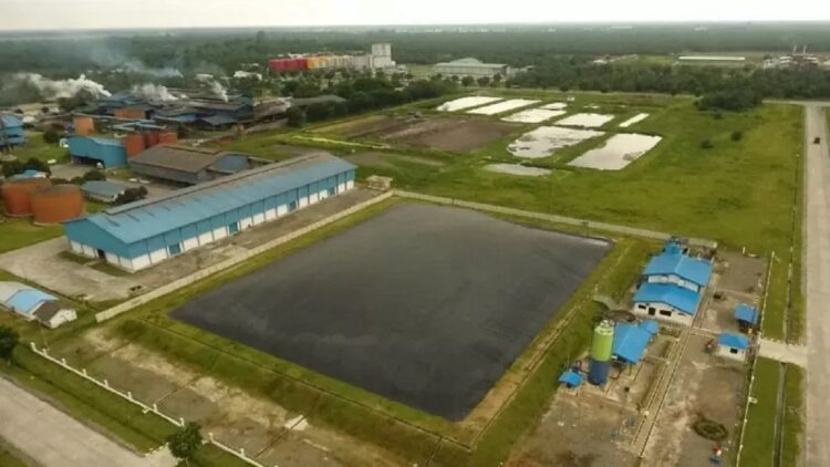 Pembangkit listrik tenaga biogas yang memanfaatkan limbah cair kelapa sawit di Sei Mangkei, Simalungun, Sumatera Utara. (ANTARA/HO-Pertamina)
