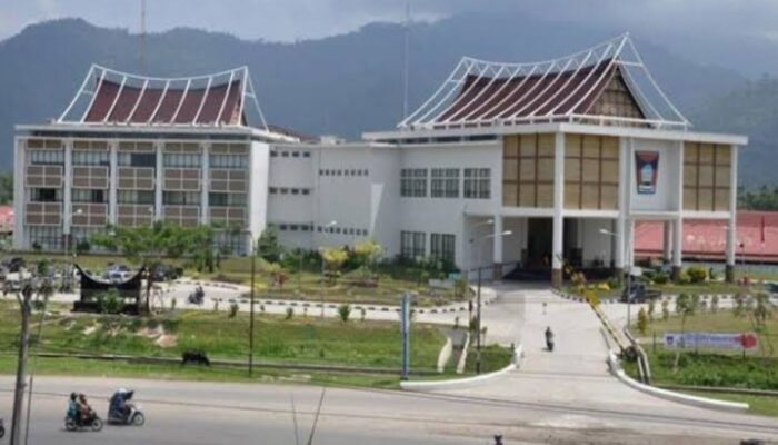 Pemko Padang Siapkan 16 Paket Perbaikan Irigasi Rusak Pascabanjir Bandang