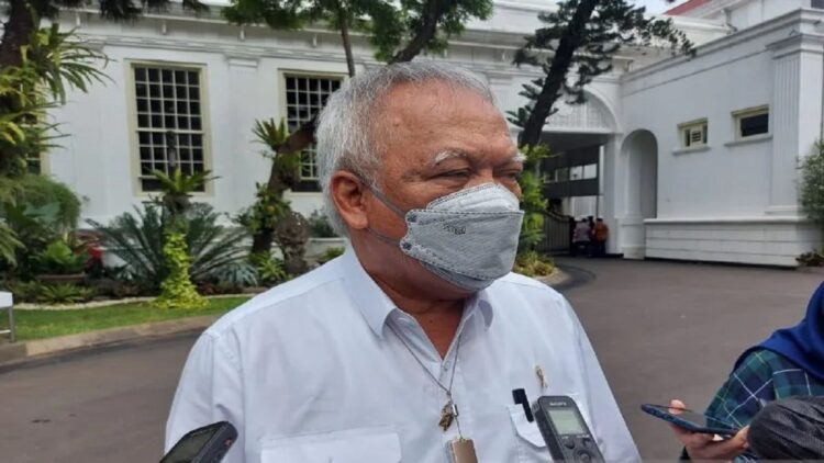 Menteri Pekerjaan Umum dan Perumahan Rakyat (PUPR) Basuki Hadimuljono saat ditemui di kawasan Istana Kepresidenan Jakarta, Selasa (14/6/2022) (ANTARA/Mentari Dwi Gayati)
