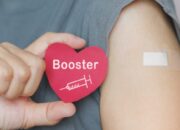 Antisipasi Naiknya Kasus COVID-19, Pemerintah Berlakukan Booster sebagai Syarat Perjalanan
