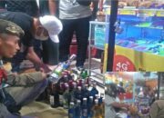 Razia, Satpol PP Sita Puluhan Botol Minol dari Tiga Tempat di Padang