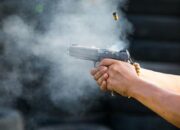 Rumah Dinas Wabup Solok Selatan Ditembak OTK, Aksi Pelaku Terekam CCTV