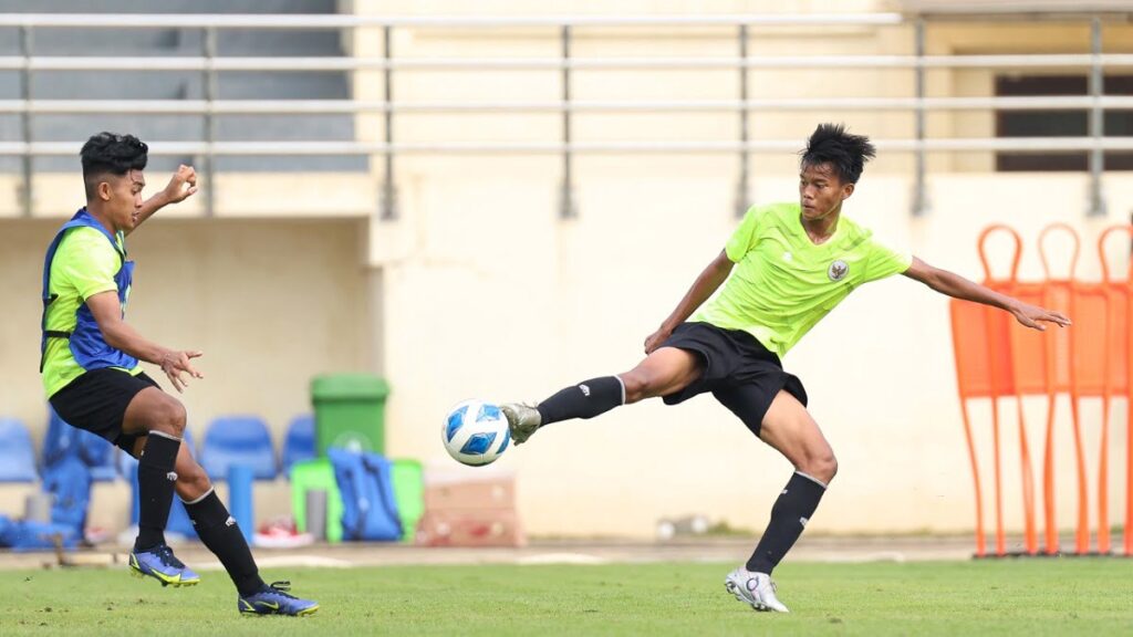 Latihan pemain Timnas U-16 di Piala AFF U-16