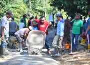 Semen Padang Dukung Pengecoran Jalan 1 Kilometer di Bukit Aua