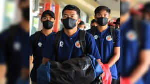 Pemain Semen Padang FC berangkat untuk laga tandang di Sumut