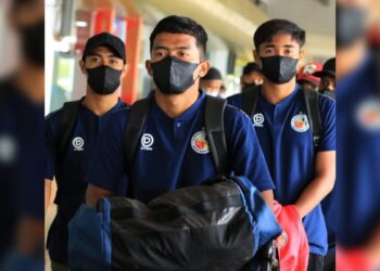 Pemain Semen Padang FC berangkat untuk laga tandang di Sumut