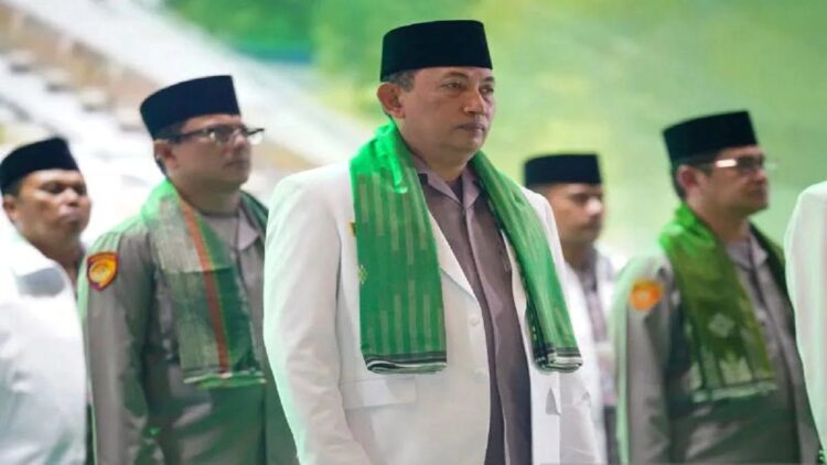 Jenderal Polisi Listyo S Prabowo menghadiri kegiatan Tradisi Keceran dalam rangka memperingati Milad Ke-70 Kesenian Tari Tjimande Kolot Kebon Djeruk Hilir, di Senayan, Sabtu (8/10) malam ANTARA/HO-Humas Mabes Polri