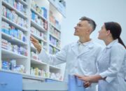 Waspada Gangguan Ginjal Akut, Semua Apotek Diminta Setop Sementara Jual Obat Sirup