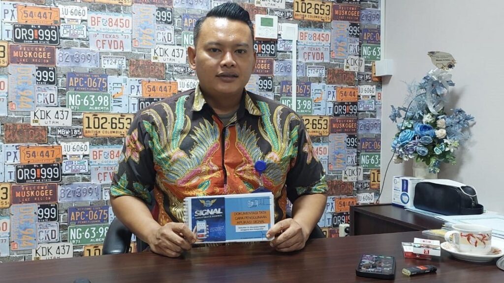 Kasi STNK Subdit Regident Ditlantas Polda Sumbar Kompol Angga Putra