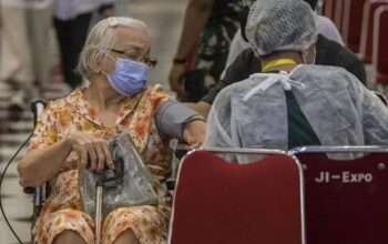Ilustrasi lansia. (Foto: Dok. ANTARA/Galih Pradipta)