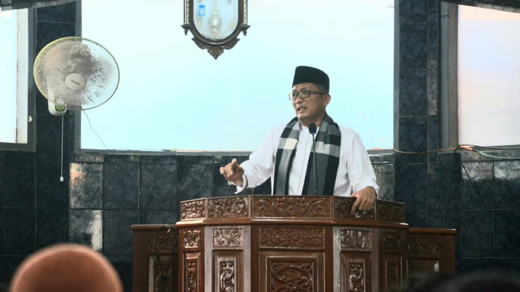 Wako Padang Hendri Septa