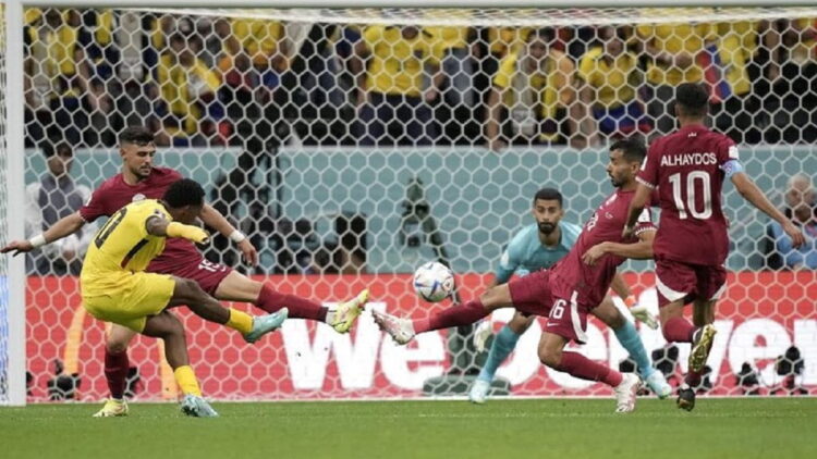 Ekuador berhasil mengalahkan tuan rumah Qatar di laga pembuka Piala Dunia 2022. (Foto: AP Photo)