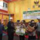 Pemkab Pasaman Barat salurkan Rp1,4 miliar dana zakat kepada 226 mustahik di daerah itu, Rabu. (Antara)