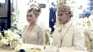 Putra bungsu Presiden Jokowi, Kaesang resmi menikahi Erina Gudono