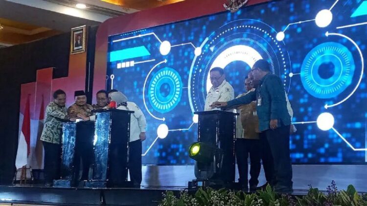 Wali Kota Pariaman, Sumbar Genius Umar memimpin rapat Koordinasi Tim Percepatan Penurunan Stunting di Pariaman, Jumat. ANTARA/Aadiaat M. S.