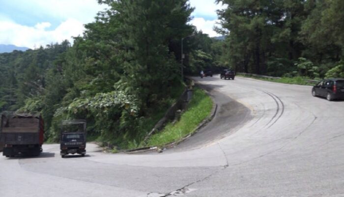 Diduga Hilang Kendali, Pemotor Masuk Jurang di Sitinjau Lauik