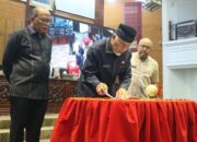 Sahkan RIB, Mahyeldi: Kita Ingin Pembangunan Sumbar Berkualitas