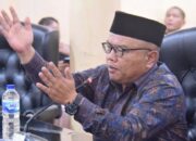 Anggota Dewan Desak Pemkab Solok Segera Perbaiki Jalan-jalan Rusak