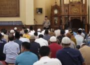 Kapolda Sumbar Gelar ‘Jumat Curhat’, Ajak Warga untuk Lepaskan Keluh Kesah