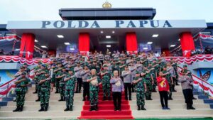 Kapolri dan Panglima TNI resmikan Polda Papua. (Divhumas Polri)